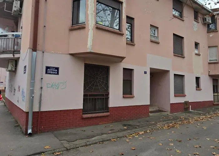 Medonis Апартаменты Нови-Сад